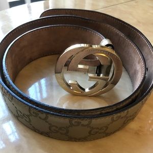 Gucci GG logo Belt (authentic)